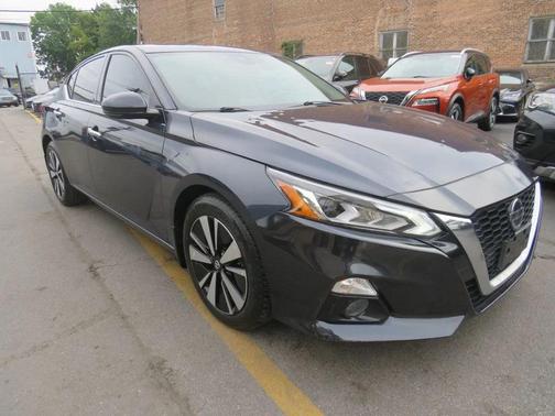2020 Nissan Altima 2.5 SV