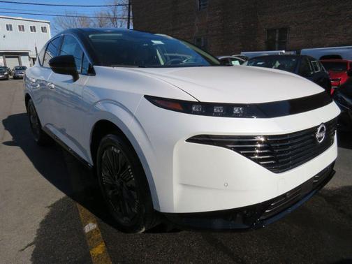 2025 Nissan Murano Platinum