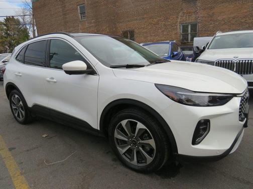 2023 Ford Escape Platinum