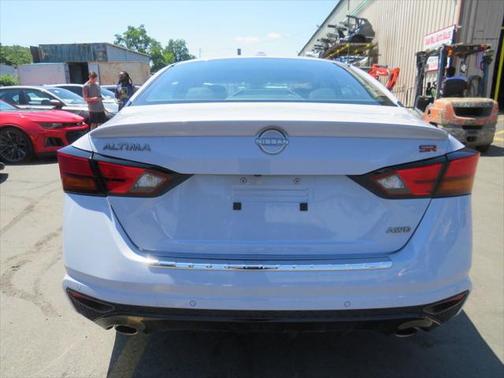 2023 Nissan Altima SR Intelligent AWD