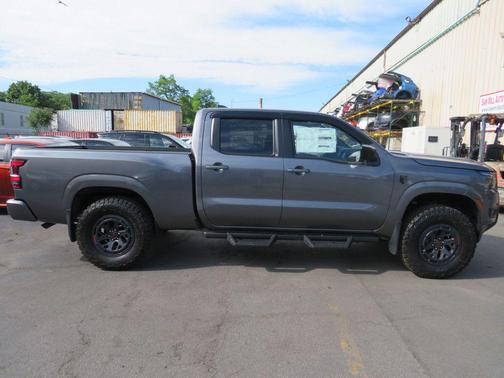 Not Specified 2026 Nissan Frontier SV