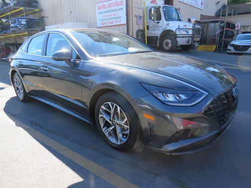 2022 Hyundai SONATA SEL