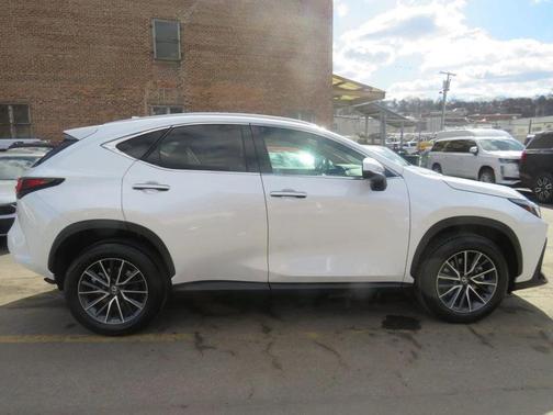 2025 Lexus NX 350 Premium