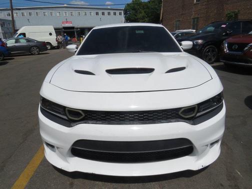 2016 Dodge Charger SRT Hellcat