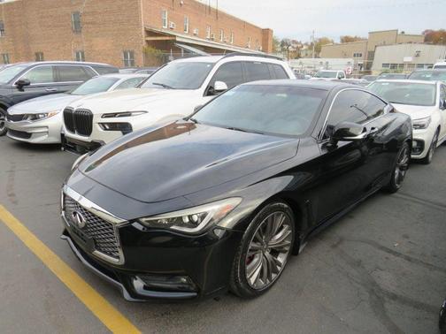 2017 INFINITI Q60 3.0T Premium
