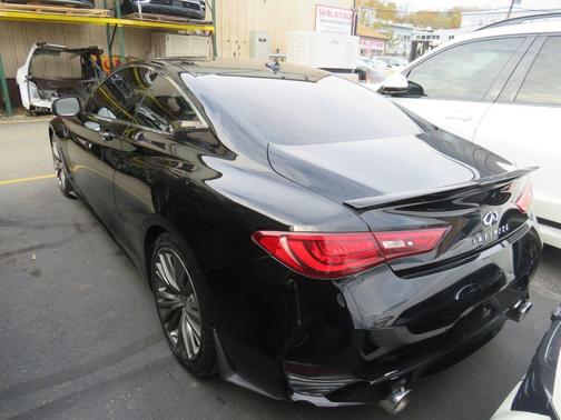 2017 INFINITI Q60 3.0T Premium