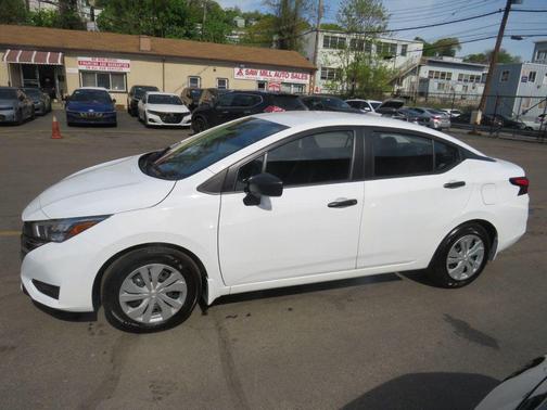 Not Specified 2025 Nissan Versa 1.6 S