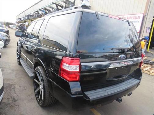 2017 Ford Expedition XLT