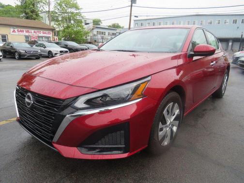 Scarlet Ember Tintcoat 2023 Nissan Altima 2.5 SV