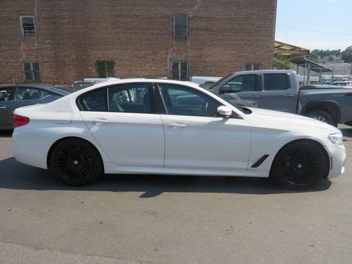 2019 BMW 530 xDrive