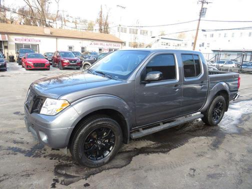2021 Nissan Frontier SV