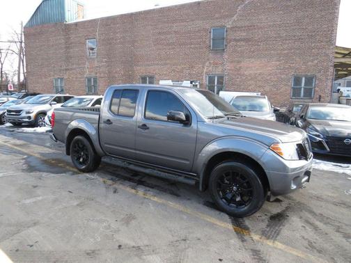 2021 Nissan Frontier SV