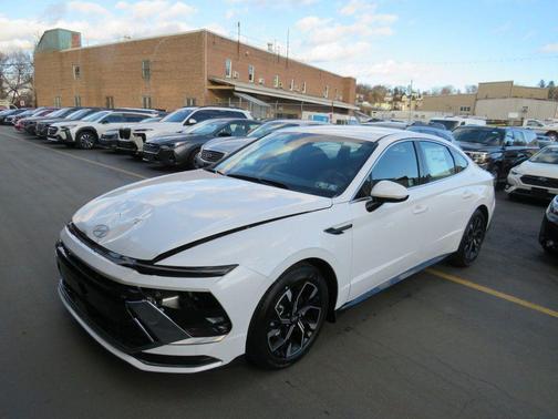 2025 Hyundai SONATA SEL