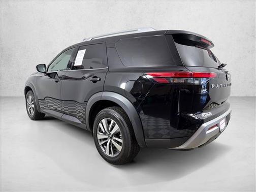Super Black 2025 Nissan Pathfinder SL FWD