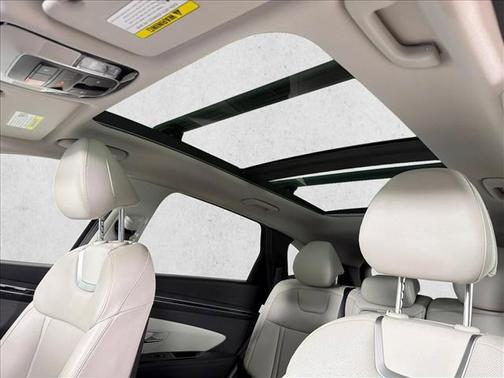 Black Pearl 2024 Hyundai TUCSON Hybrid Limited