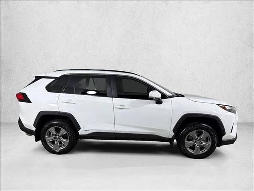 Ice Cap 2024 Toyota RAV4 Hybrid XLE