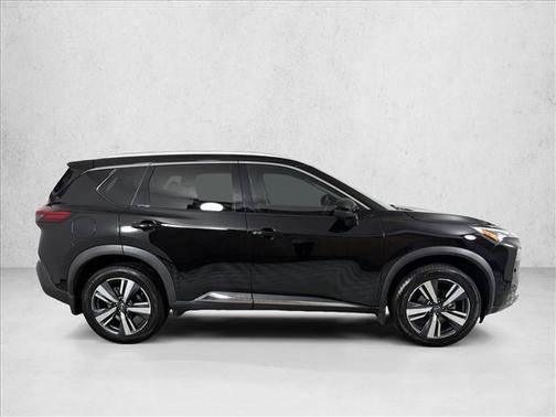 Super Black 2023 Nissan Rogue SL