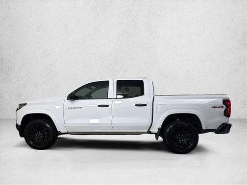 Summit White 2025 Chevrolet Colorado WT