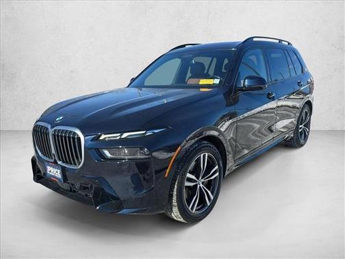 Carbon Black Metallic 2023 BMW X7 xDrive40i