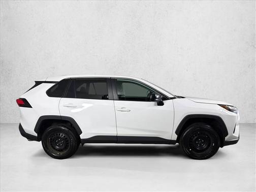 Ice Cap 2024 Toyota RAV4 LE