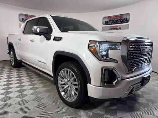 White Frost Tricoat 2019 GMC Sierra 1500 Denali