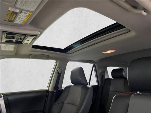 Super White 2019 Toyota 4Runner SR5 Premium