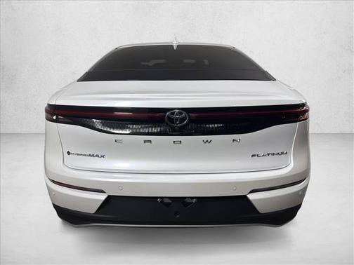 Black/Oxygen White 2024 Toyota Crown Platinum