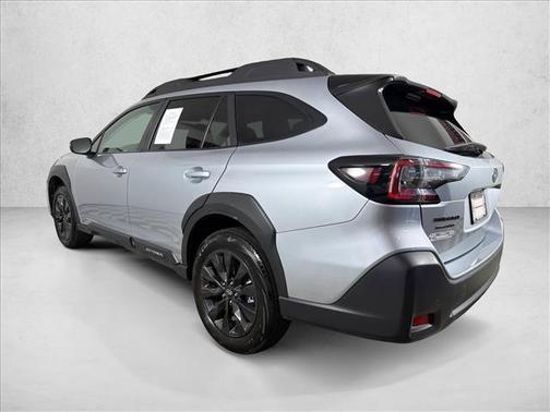 Ice Silver Metallic 2025 Subaru Outback Onyx Edition