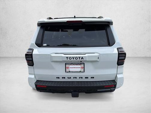 Wind Chill Pearl 2026 Toyota 4Runner TRD Sport Premium