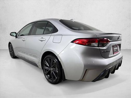 Classic Silver Metallic 2024 Toyota Corolla SE