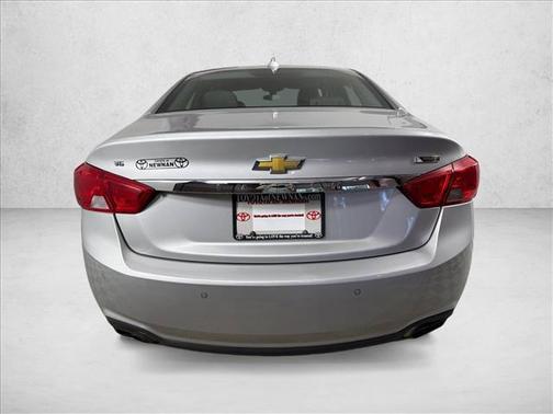 Silver Ice Metallic 2018 Chevrolet Impala 2LZ