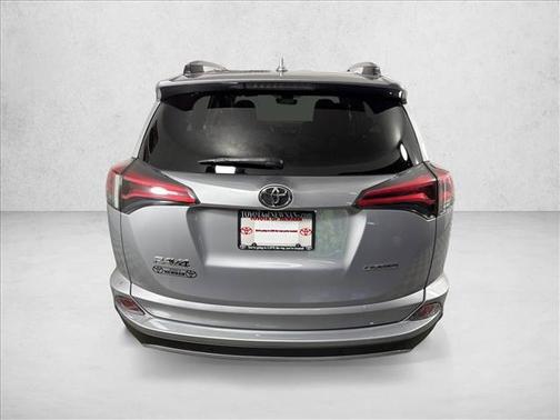Blizzard Pearl 2018 Toyota RAV4 Limited