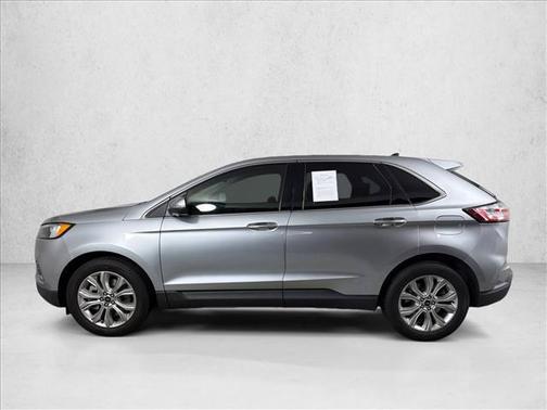 Iconic Silver Metallic 2023 Ford Edge Titanium