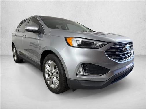 Iconic Silver Metallic 2023 Ford Edge Titanium