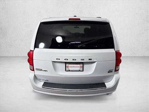 White Knuckle Clearcoat 2017 Dodge Grand Caravan GT