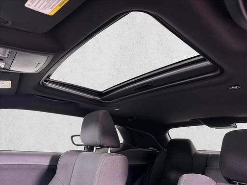 Bright White Clearcoat 2016 Dodge Challenger R/T