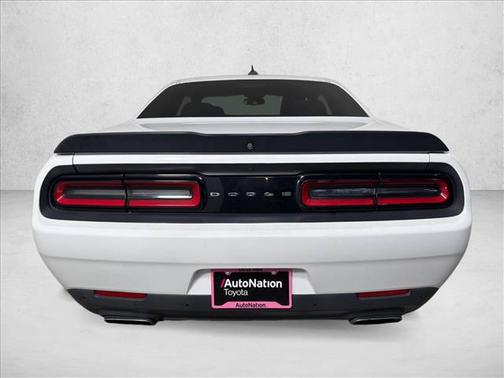 Bright White Clearcoat 2016 Dodge Challenger R/T