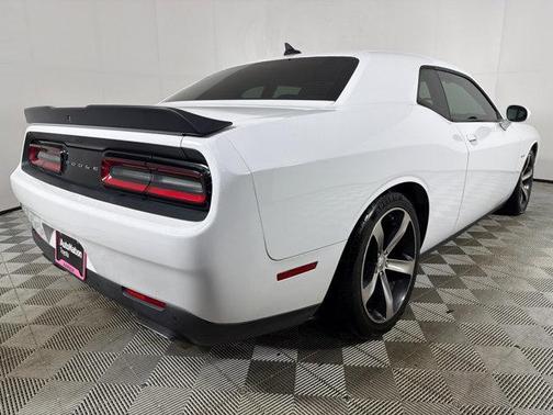 Bright White Clearcoat 2016 Dodge Challenger R/T