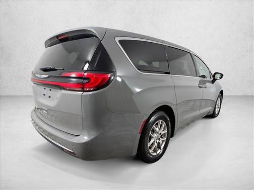 Ceramic Gray Clearcoat 2025 Chrysler Pacifica L
