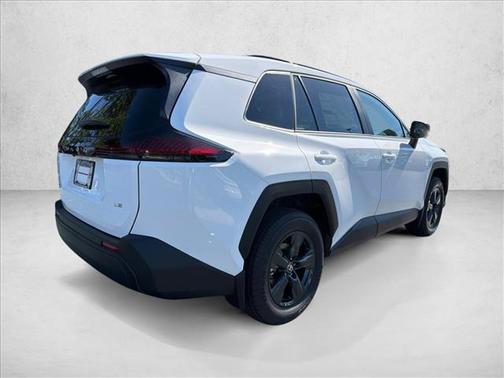 Ice Cap 2026 Toyota RAV4 LE