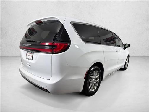 Bright White Clearcoat 2024 Chrysler Pacifica Touring L