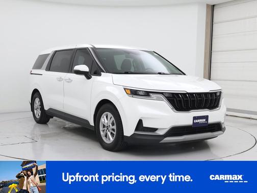 White 2023 Kia Carnival LX Seat Package