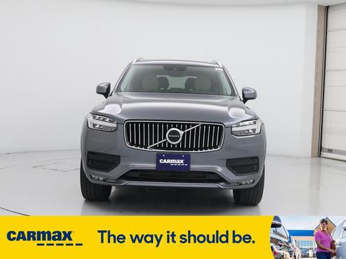 2020 Volvo XC90 T5 Momentum