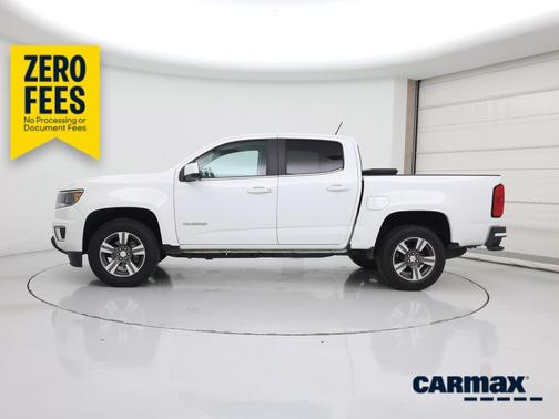 White 2017 Chevrolet Colorado LT