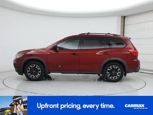 Red 2019 Nissan Pathfinder SV