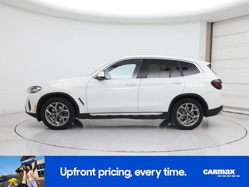 White 2022 BMW X3 XDrive30i