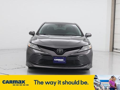 2019 Toyota Camry XLE