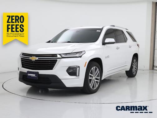 White 2023 Chevrolet Traverse High Country