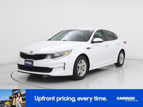 White 2016 Kia Optima LX