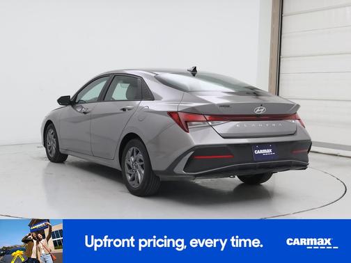 Gray 2024 Hyundai ELANTRA SEL